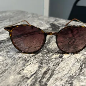 Tortoise Shell Sunglasses Brown thumbnail 7