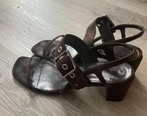 Authentic  Sandals thumbnail 1