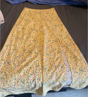 Shein skirt thumbnail 1