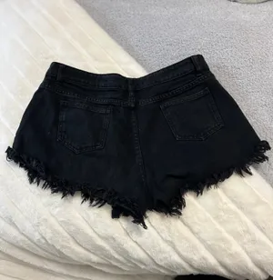 Amazon Black Denim Shorts thumbnail 2