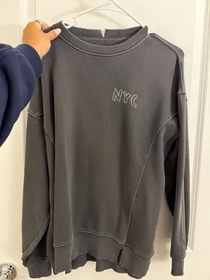 Aerie sweatshirt  thumbnail 1