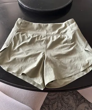 Athleta shorts thumbnail 1