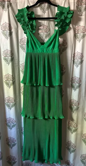 Boutique Green tiered maxi dress thumbnail 1