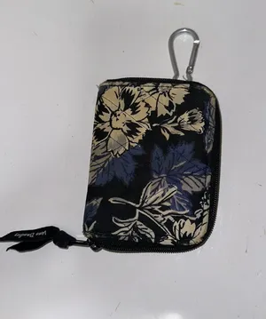 Vera Bradley Wallet Floral Quilted thumbnail 1