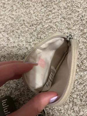Lululemon Keychain green  thumbnail 11