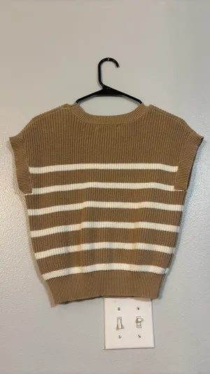 Moon & Maddison Stripped Knitted Shortsleeved Sweater thumbnail 2