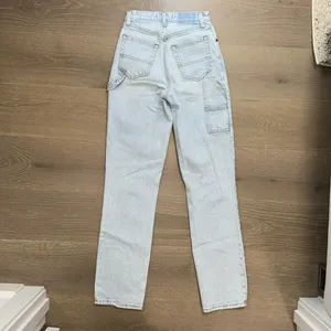 Abercrombie ‘The 90s Straight Ultra High Rise’ Curve Love Jeans size 25L thumbnail 5