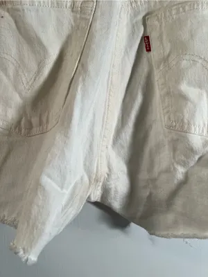 Levi’s Women’s Size 33 501 Original Cutoff Denim Shorts Cream White‎ High Rise thumbnail 10