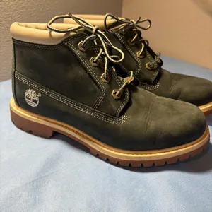 Timberland Women's Nellie Waterproof Chukka Boot in blue nubuck leather NWOT thumbnail 2