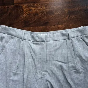 Abercrombie & Fitch Women’s Gray Tailored Dress Shorts Size 35 High Rise Career thumbnail 2