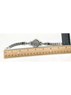 Silver Link Bracelet Womens Watch With Elegant Face & Novelty Band Design A384 thumbnail 5