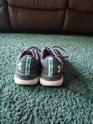 Under Armour women's Thrill 3 Running Shoes 6 thumbnail 5