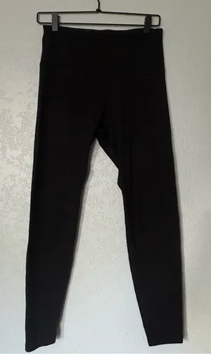 Old navy active black leggings thumbnail 1