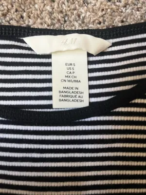 Cropped stripped H&M long sleeve  thumbnail 2