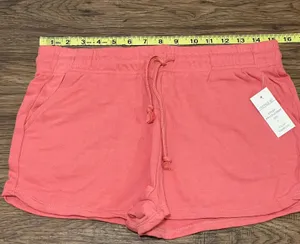 Wild skye NWT Coral Shorts Size Large thumbnail 4