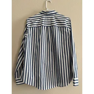 Gap Perfect Shirt Womens Large Blue White Stripe 100%‎ Cotton Minimalist Travel thumbnail 2