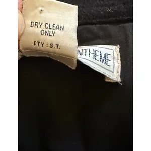 Vintage Chrysantheme Vest Womens Size M Wool Cotton Black Autumn Folk Art Zip Up thumbnail 8