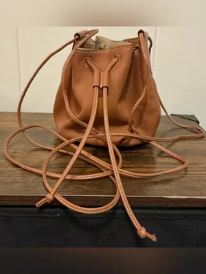 A Rare Banana Republic Pietra Made In Italy Crossbody Bucket Bag Leather Handbag thumbnail 6