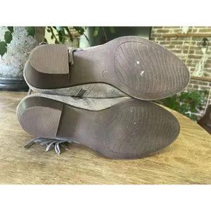 Franco Fortini Ella Suede Leather Ankle Boots Taupe Fringe Block Heel Size 6 thumbnail 8