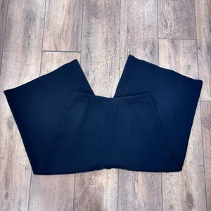 Babaton Aritzia Black Wide Leg Capri Trouser Pants Women's Size 2 Travel Career thumbnail 6