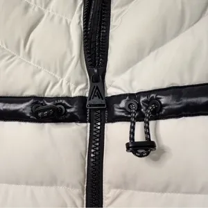 Aritzia Alpenhaus Everlong Lightweight Herringbone Quilted Puffer Jacket thumbnail 5