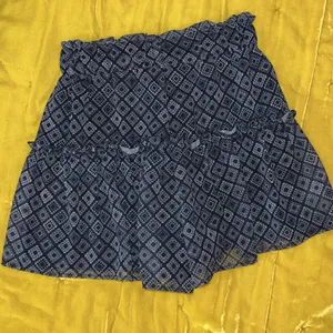 Kendall + Kylie Size XS Ruffled Boho Skort thumbnail 8