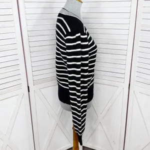 Bagatelle Collection Striped V Neck Cardigan‎ Sweater Black White Small thumbnail 3
