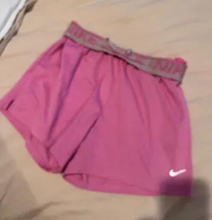 Nike shorts  thumbnail 1