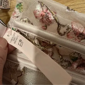 Victoria’s Secret dream angels unlined floral roses embroidered heart corset thumbnail 11