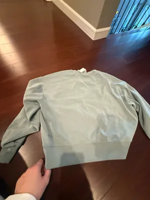 Lululemon Crewneck thumbnail 3