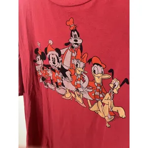 American Eagle Outfitters Shirt Wm Lg Red Disney World Mickey Mouse Christmas thumbnail 4