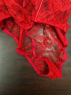 Victoria’s Secret Red Lace Bombshell Teddy Lingerie Size Large thumbnail 5