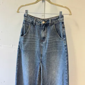 Peppermayo Denim Maxi Skirt Front Slit High Waisted XS Long Jean Skirt Med Wash thumbnail 3