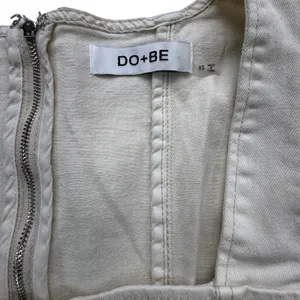 DO+BE Cream Heyward Denim Peplum Top Womens XS Ivory Square‎ Neck Puff Sleeve thumbnail 3