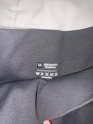 Gray Workout Shorts Size M thumbnail 3