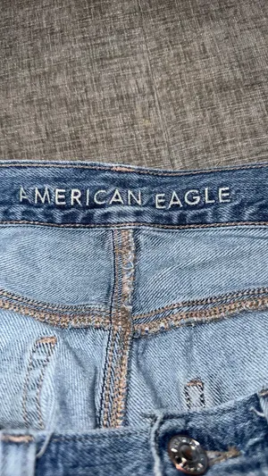 American Eagle Jeans Relaxed Mom 8 short thumbnail 5
