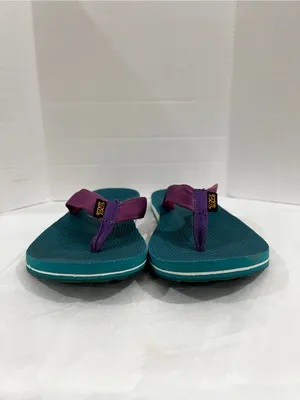 TEVA Deckers Flip-Flop Teal And Purple Size 9 Or 9.5 Lightweight Comfy thumbnail 2