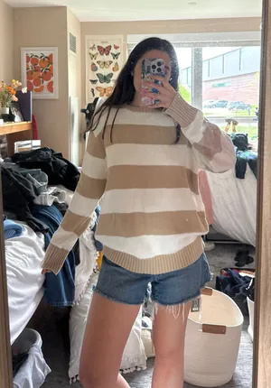 Brandy Melville Sweater thumbnail 1