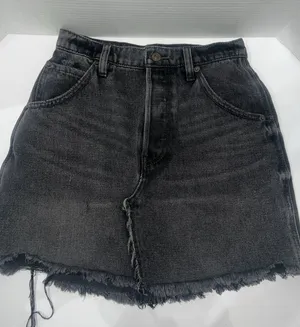 Free People We The Free Size 26 Short Denim Skirt Black‎ Distressed Boho thumbnail 1