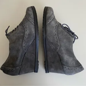 Ellen Tracy Active Gray Tobin Oxford Wedge SZ 8.5 suede booties‎ wingtip thumbnail 6