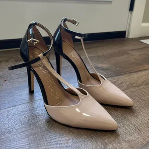 Calvin Klein Bayna Pump Nude and Black T Strap thumbnail 1