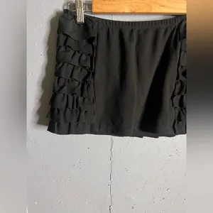 Edikted Blank Space Ruffled Mini Skirt in size Small thumbnail 6