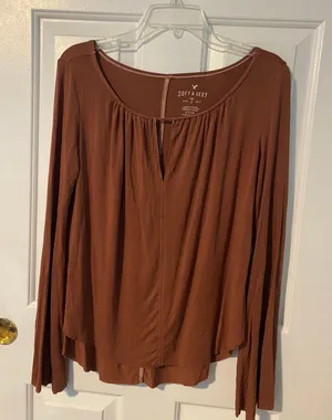 Long Sleeve thumbnail 1