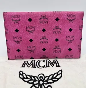 MCM
Visetos Envelope Clutch Pink thumbnail 2