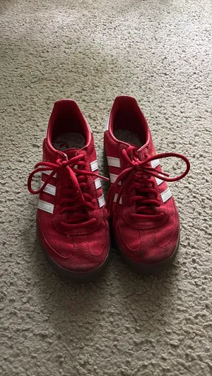 Red Adidas Spezials thumbnail 4