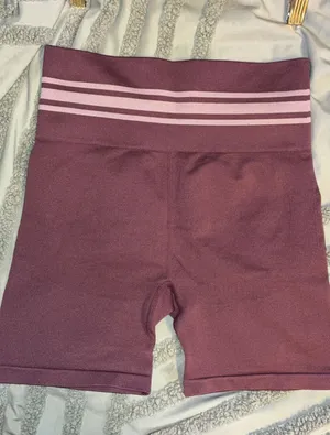 New Balance Women's Burgundy Seamless Ribbed High Rise Athletic Biker Shorts thumbnail 1