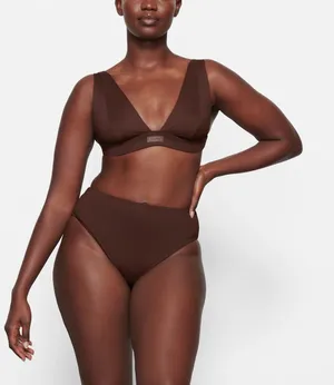 SKIMS Cocoa Bikini Top thumbnail 2