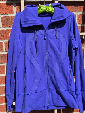 Lululemon Women Define Jacket Putple 8 thumbnail 1