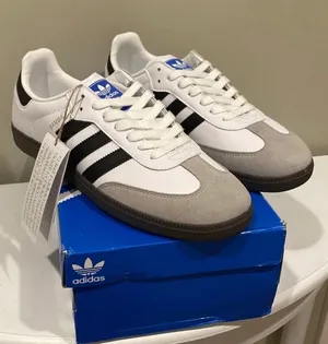 Women's size 6/ Mens size 5 (UK4.5) Adidas Samba White Black Gum thumbnail 1