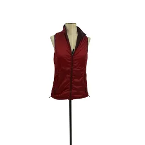 Lululemon Layer Up Reversible Vest‎ Burgundy Red Insulated Full Zip Size 6 thumbnail 8
